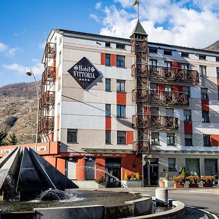 Hotel Vittoria Sondrio Luaran gambar