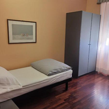 Hotel Vittoria Sondrio Luaran gambar