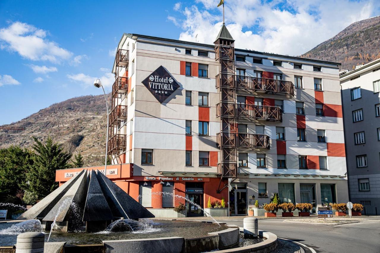 Hotel Vittoria Sondrio Luaran gambar